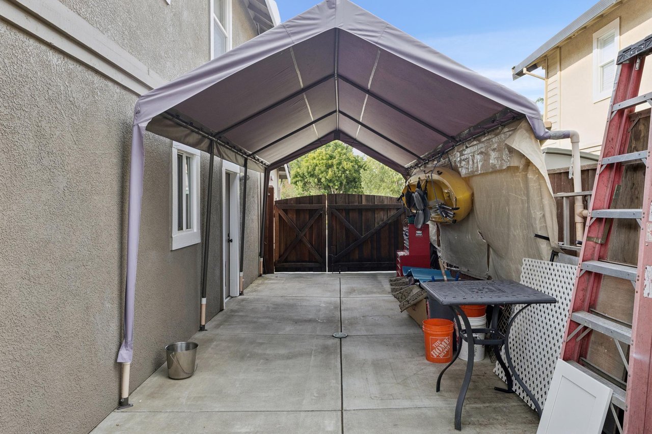 257 Summertree Drive