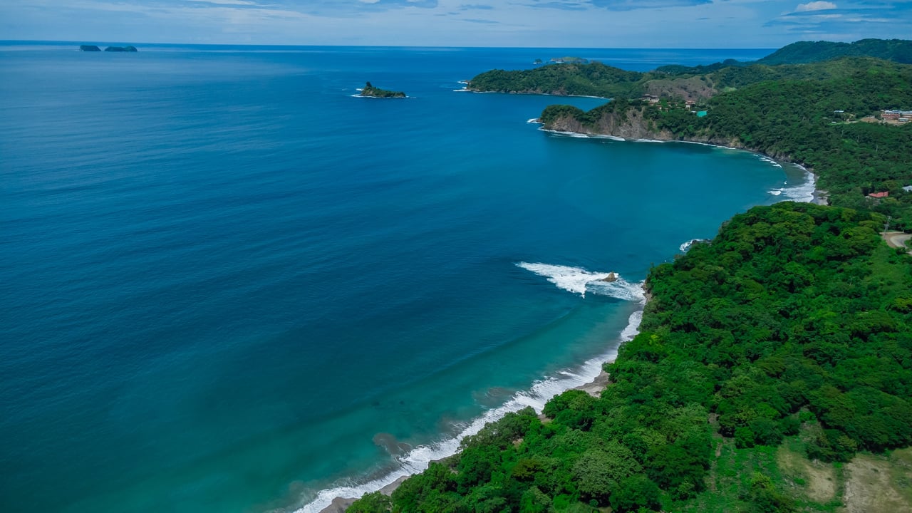 Surfside Lot L16 | Buildable Homesite Near the Beach in Surfside, Playa Potrero