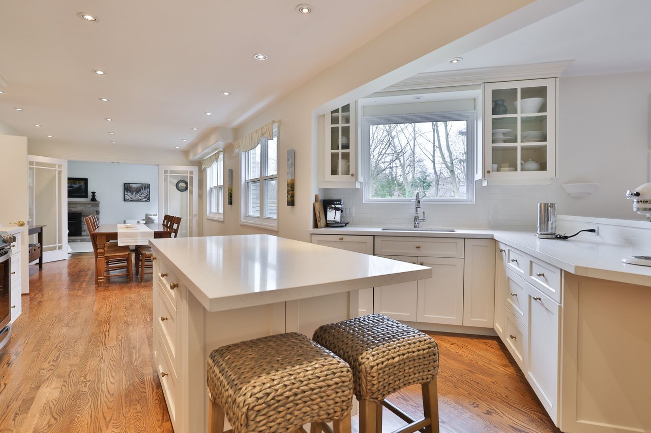 1268 Hillhurst Road, Oakville