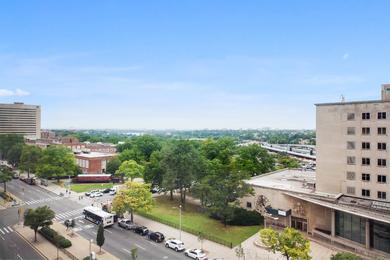 125-10 QUEENS BOULEVARD #907