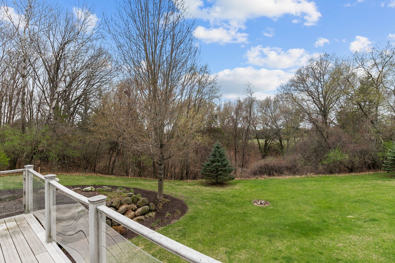 N4725 N Lakeshore Drive