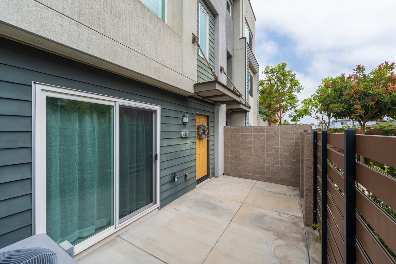 14418-5 Plum Lane
