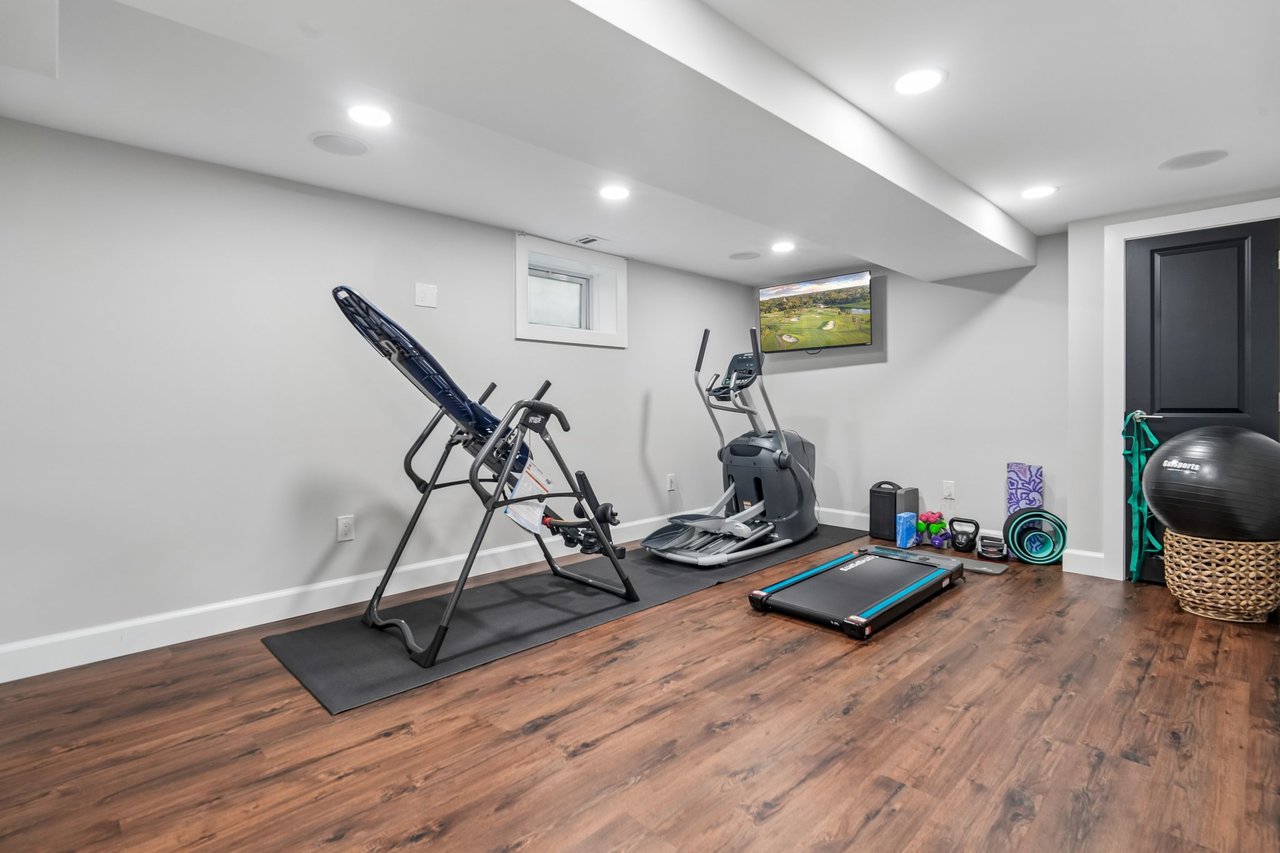25 Ascot Way, Summit, NJ 07901