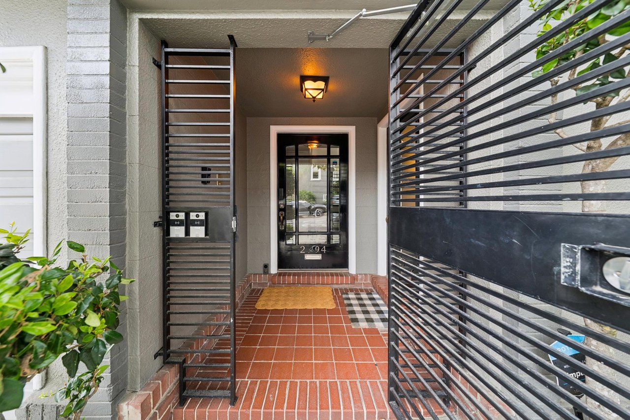 Completely Remodeled Luxury in Cow Hollow