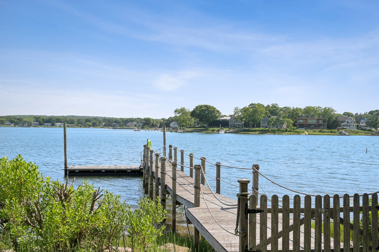 69 Ferry Road