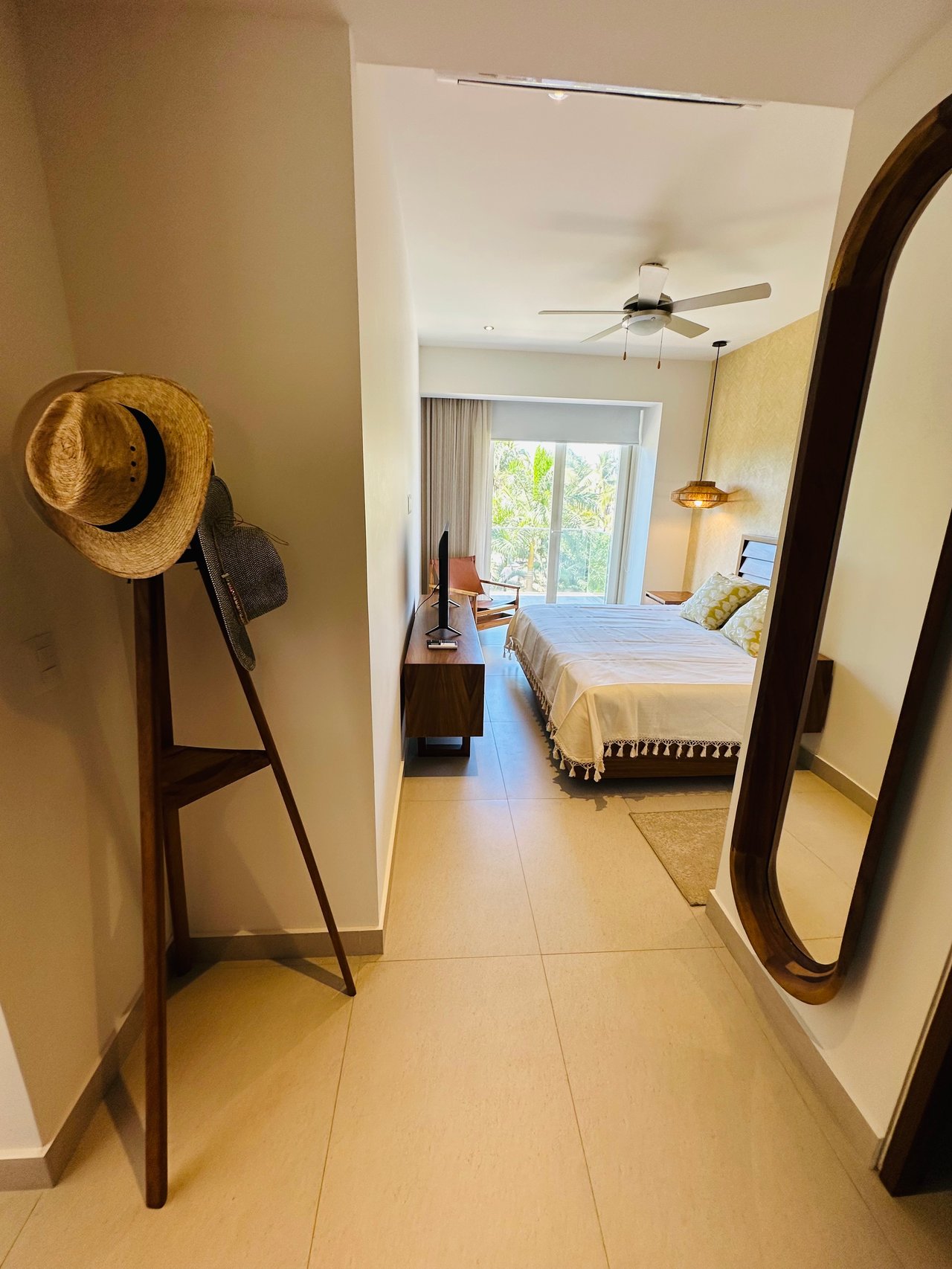 🌊 FOR RENT - Pavilion - 2 Bed Ocean Views - Check-In to the Extraoardinary!