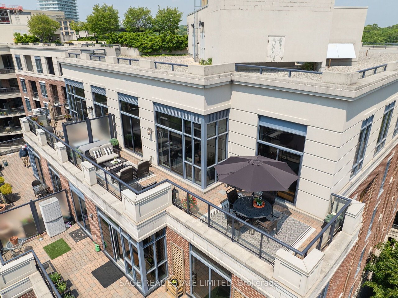 THE KINGSWAY PENTHOUSE