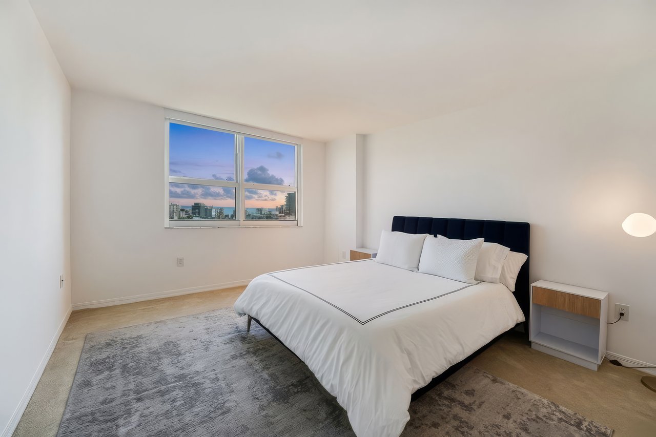 Yacht Club at Portofino Condo for Sale | Unit 1209 | South of Fifth