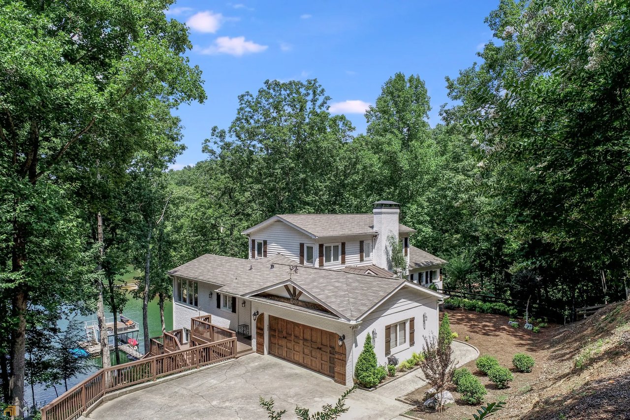 2522 Thompson Overlook
