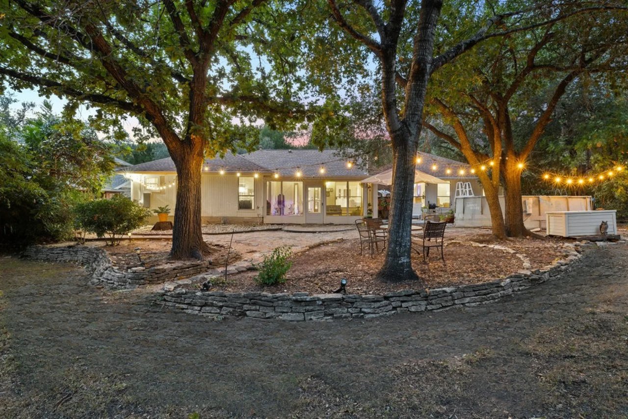 1709 Crested Butte Dr - Westlake Hills Single-Story Legacy Estate on Half-Acre
