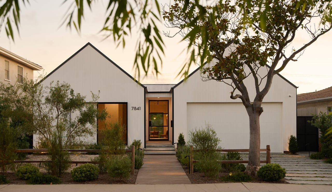Scandinavian Coastal Home – A Custom Westchester Residence