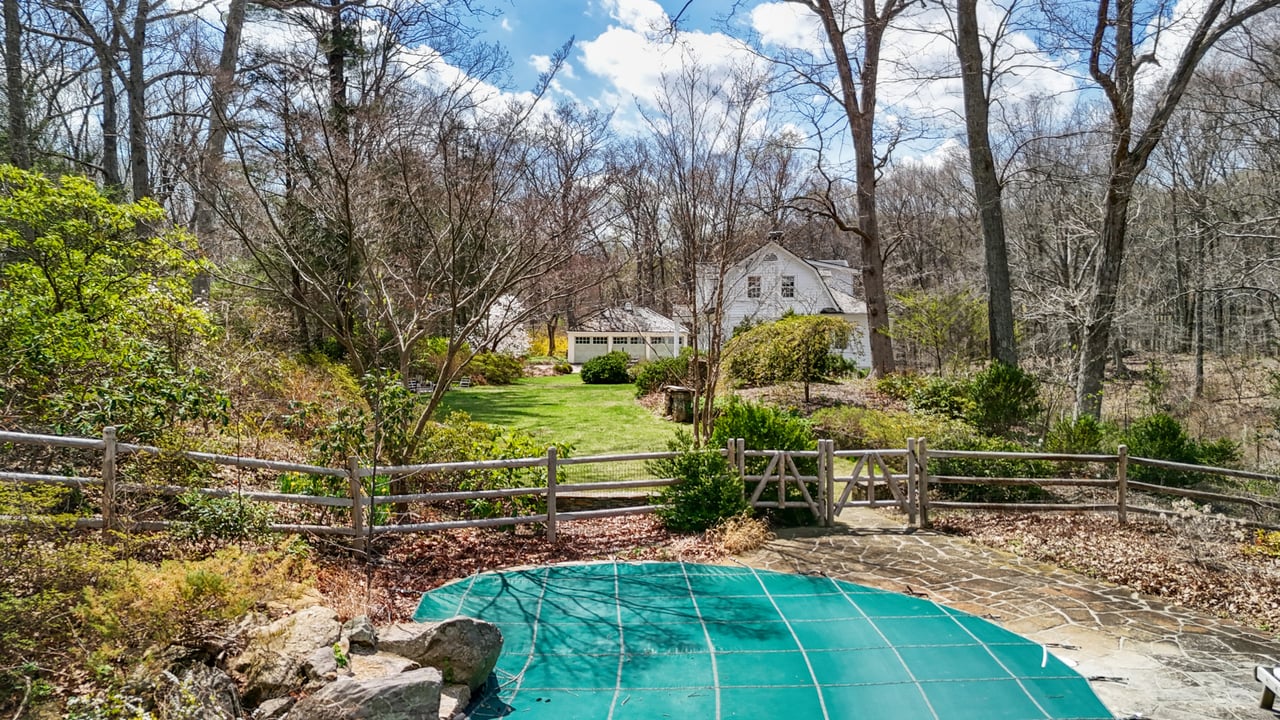 55 Mianus River Road