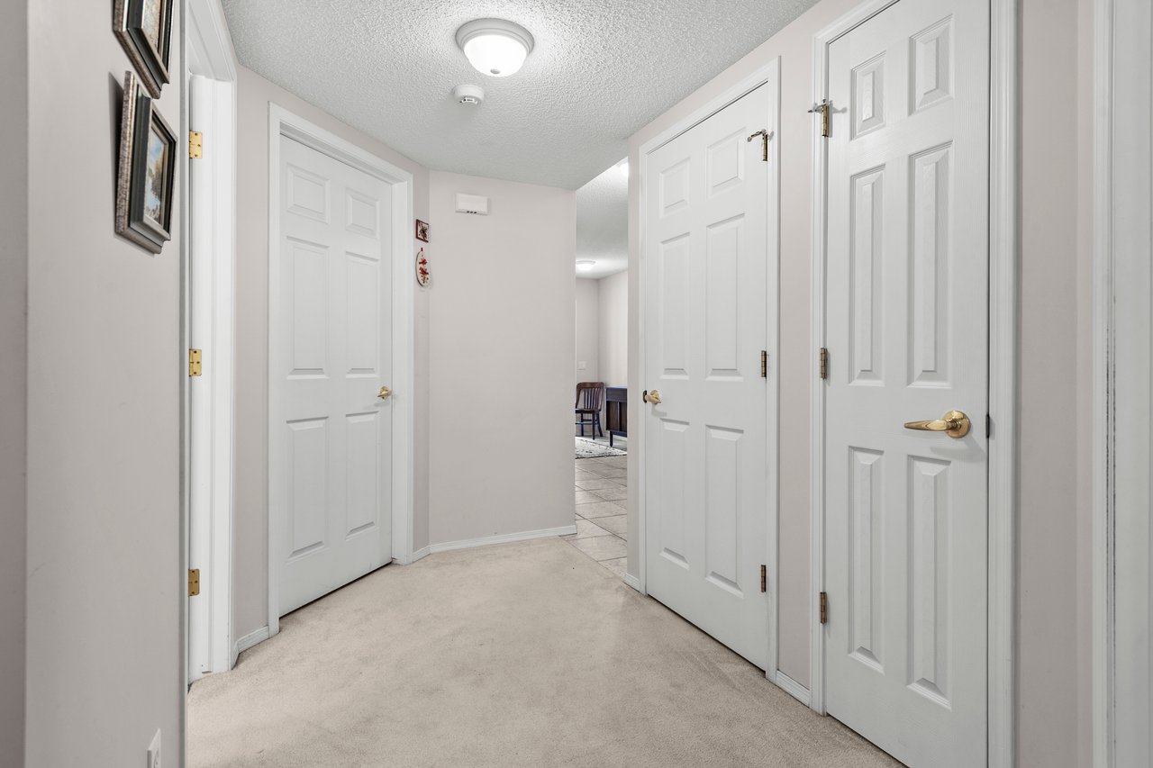 180 Valley Ridge Heights NW