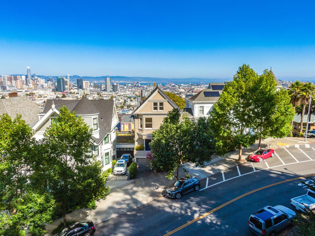 171-73 Buena Vista E