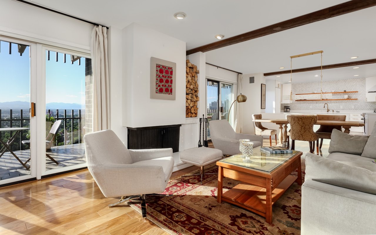 460 S Marion Parkway, 2000