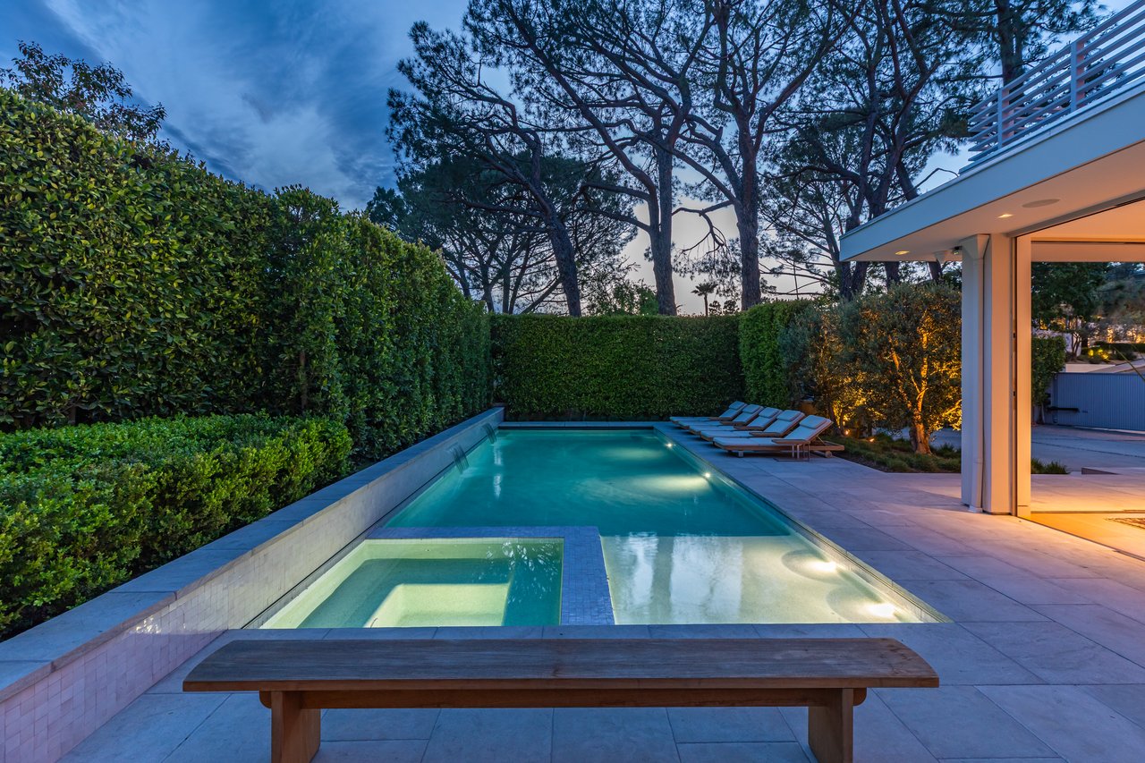 9011 Alto Cedro Dr, Beverly Hills
