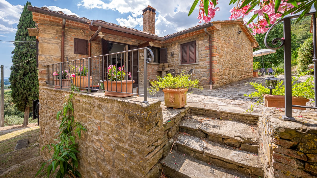 CASALE DELLA VALLATA