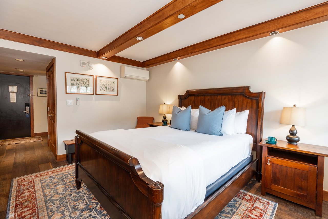 Lodge at Vail Condominium #246