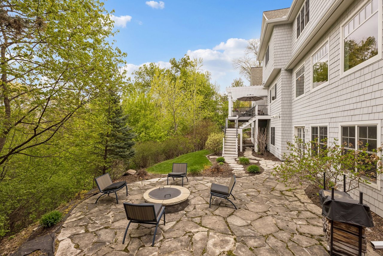 5116 Skyline Drive, Edina
