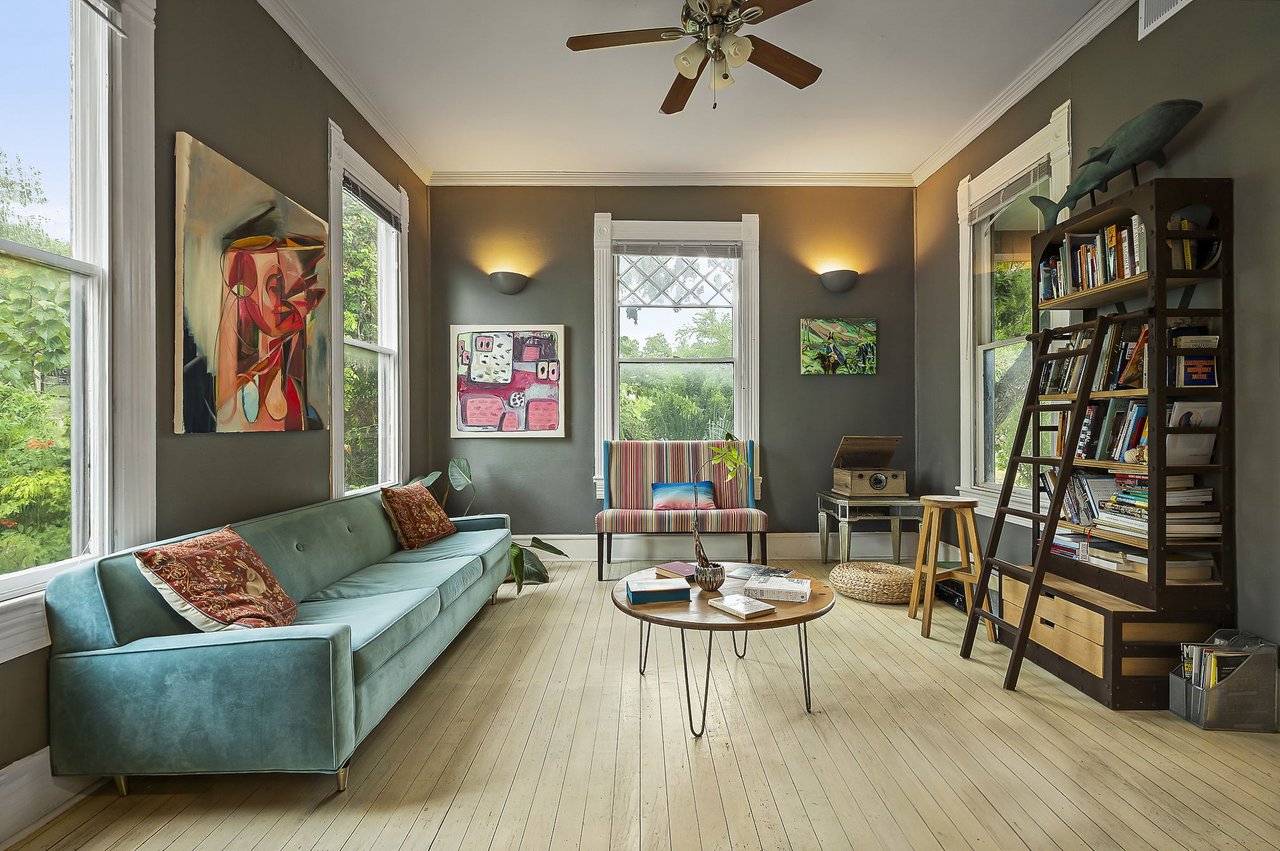 Historic East Austin Home near the French Legation with Artistic Soul, Airbnb History & Limitless Potential
