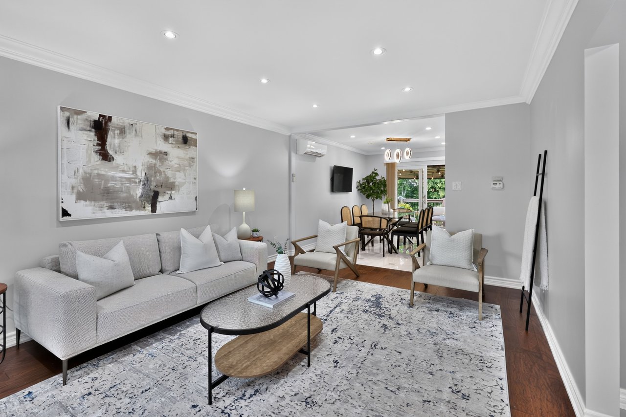 1873 Briarcrook Cres