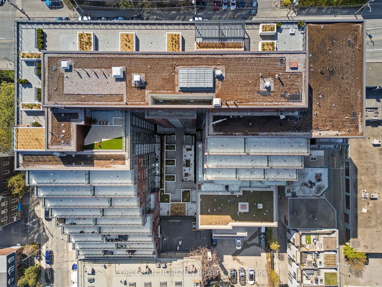 NEW LUXURY PENTHOUSE