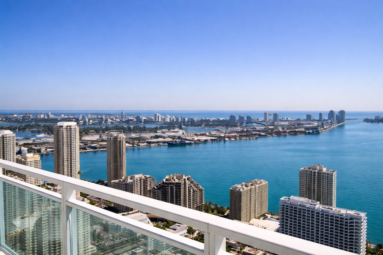 The Plaza on Brickell South Tower