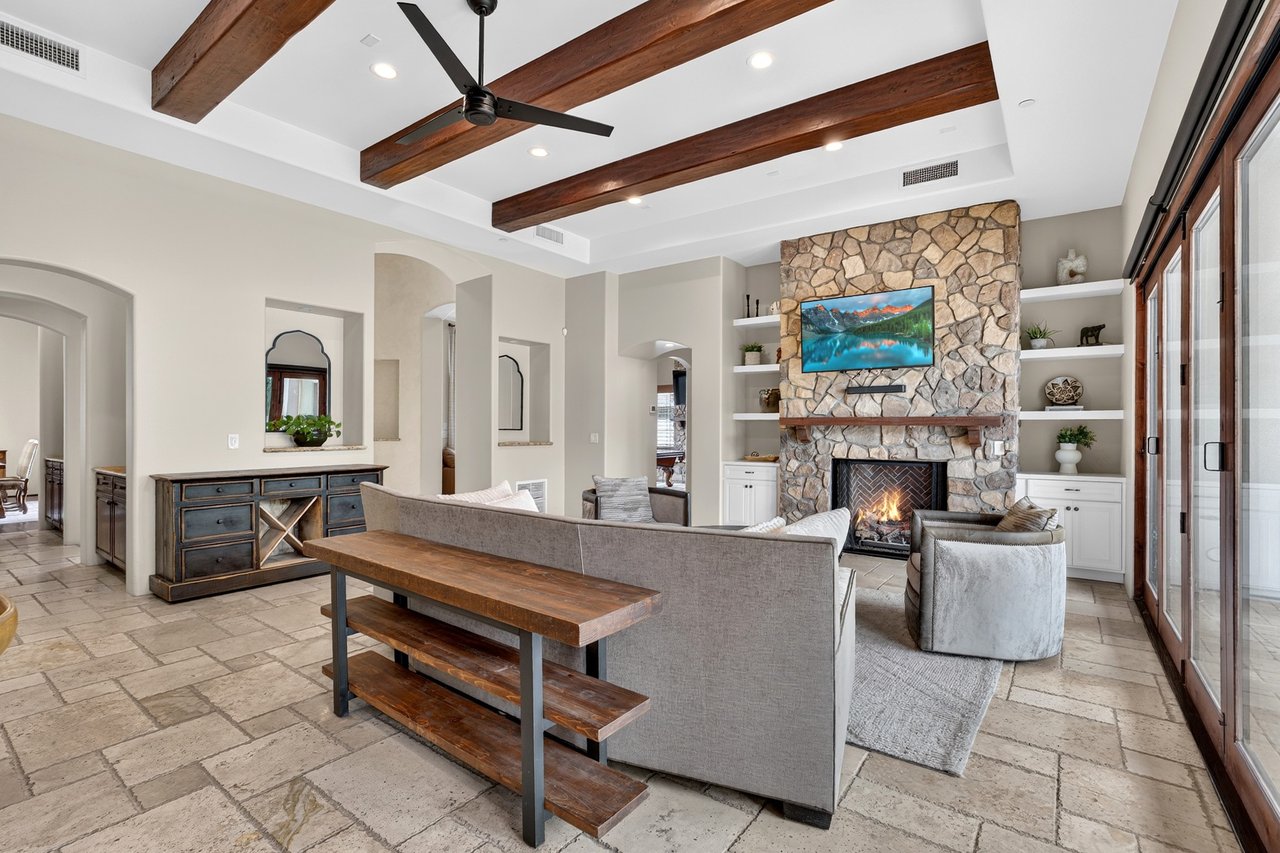 5807 E ORANGE BLOSSOM Lane