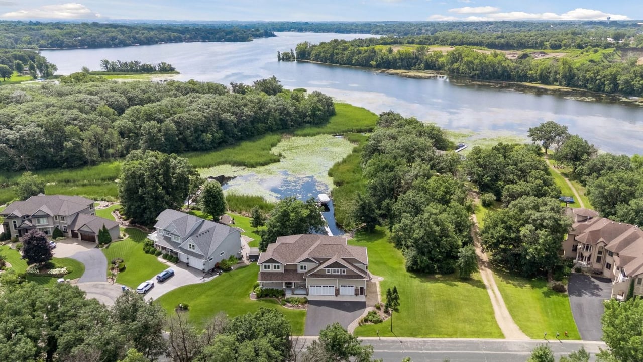 18928 Katrine Court, Lakeview