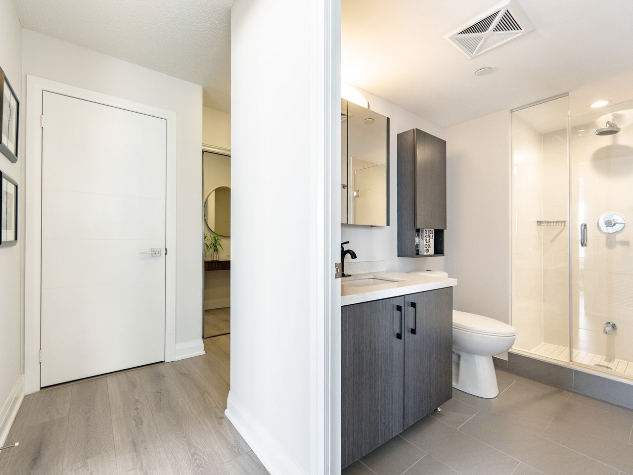 18 Uptown Dr 1910