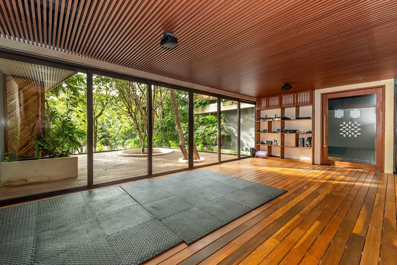 Luxury Furnished Studio with Rooftop & Pool | Miraluna Aldea Zama