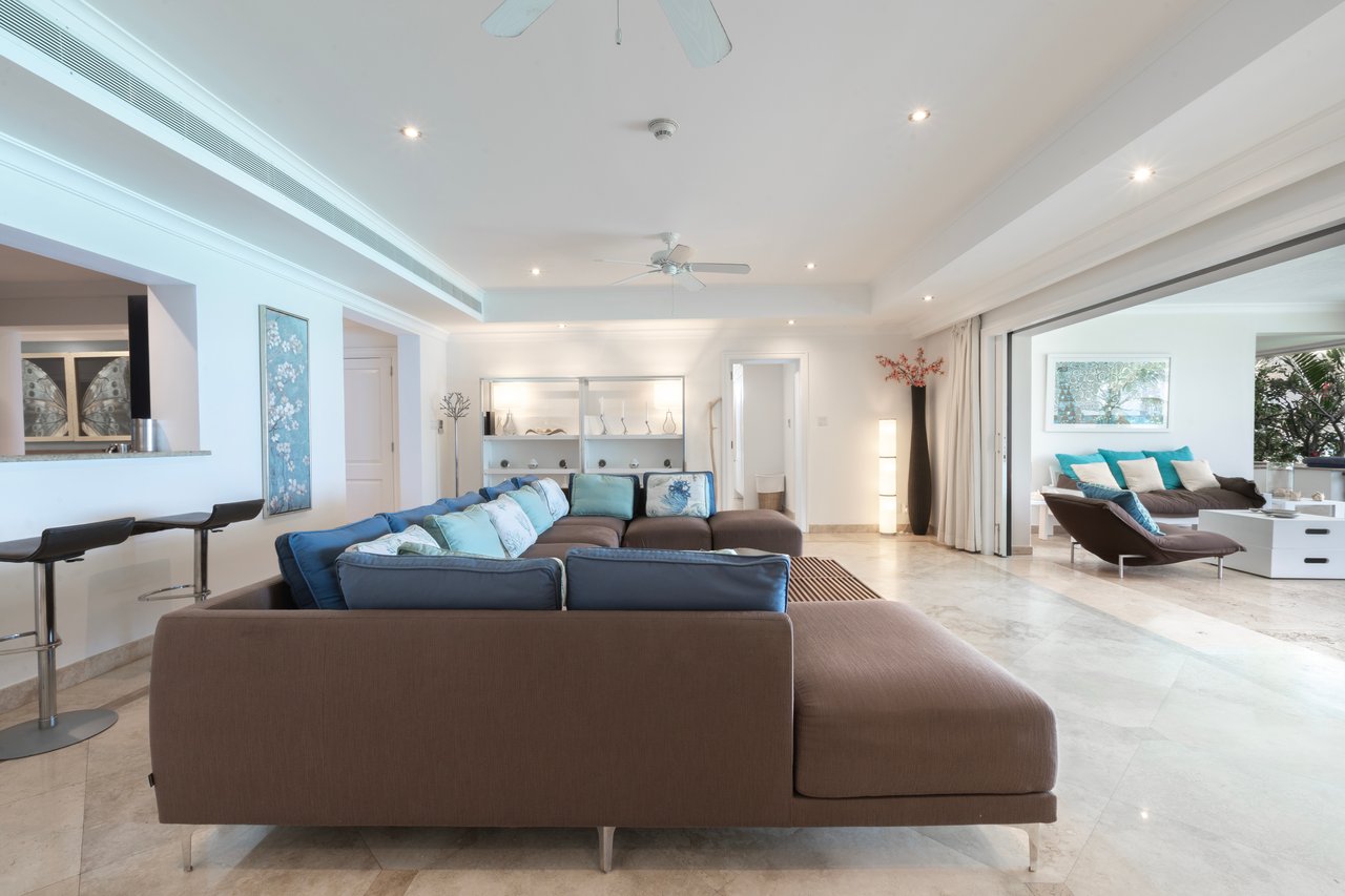 Paradise, 201 Sandy Cove