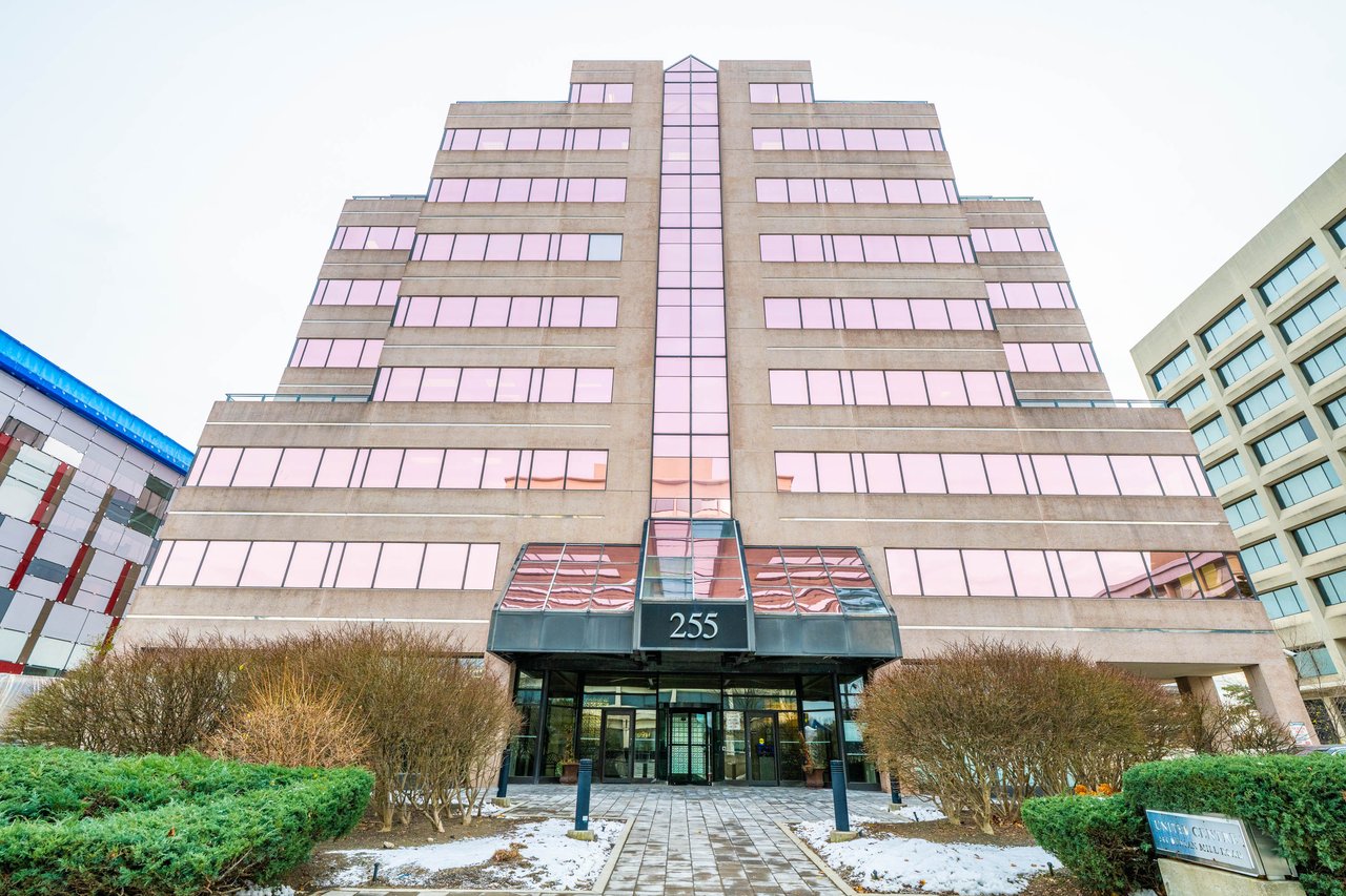 255 Duncan Mill Road Unit:609