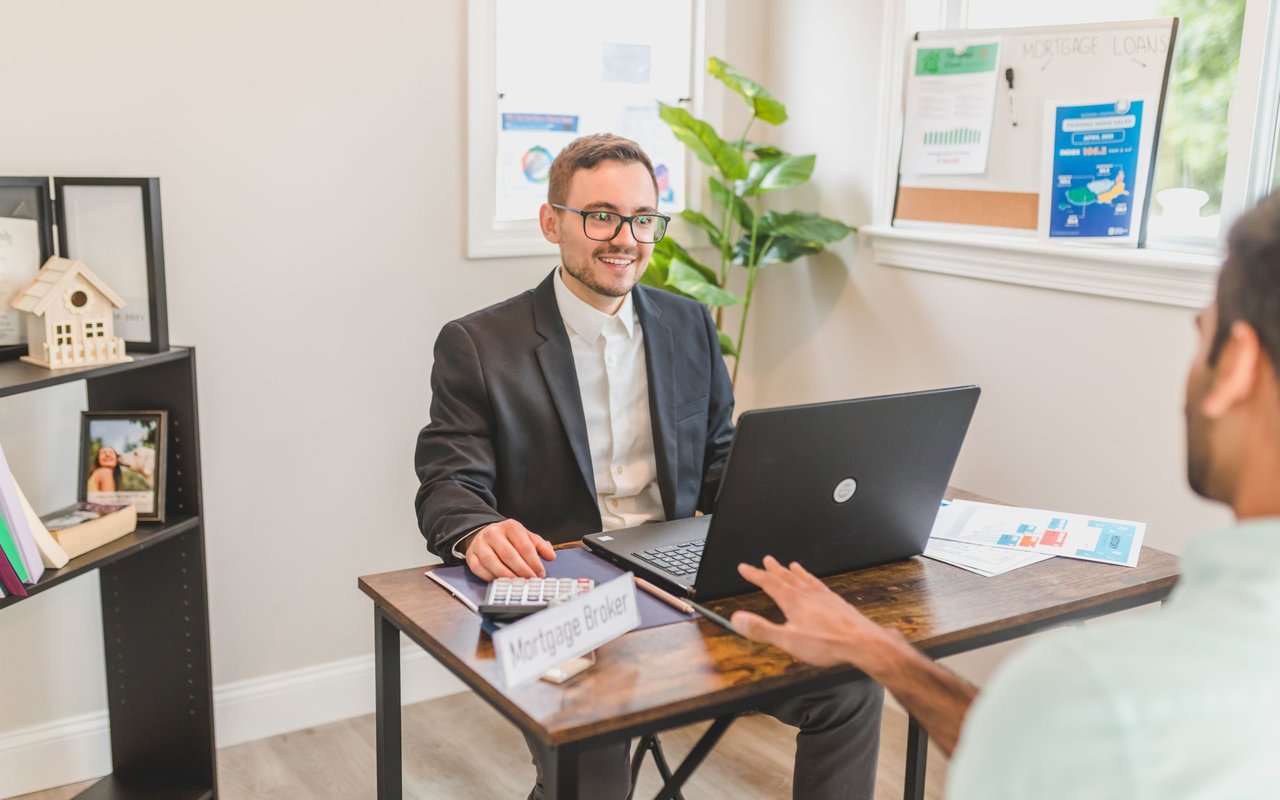 7 Secrets To Getting A Mortgage Without A Full-Time Job