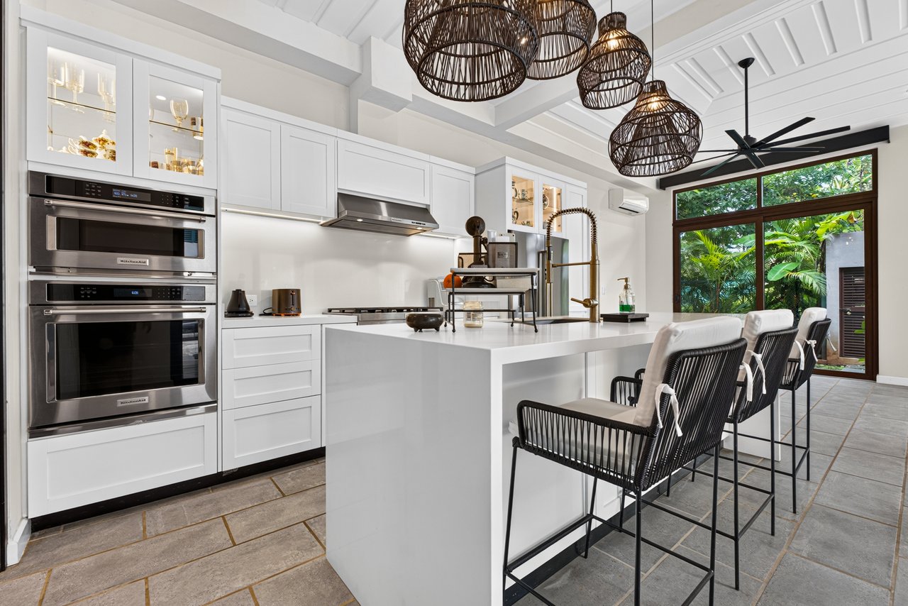 Casa Arcana | Luxury 3BR Condo with Private Pool in Tamarindo Parks | Walk to Beach