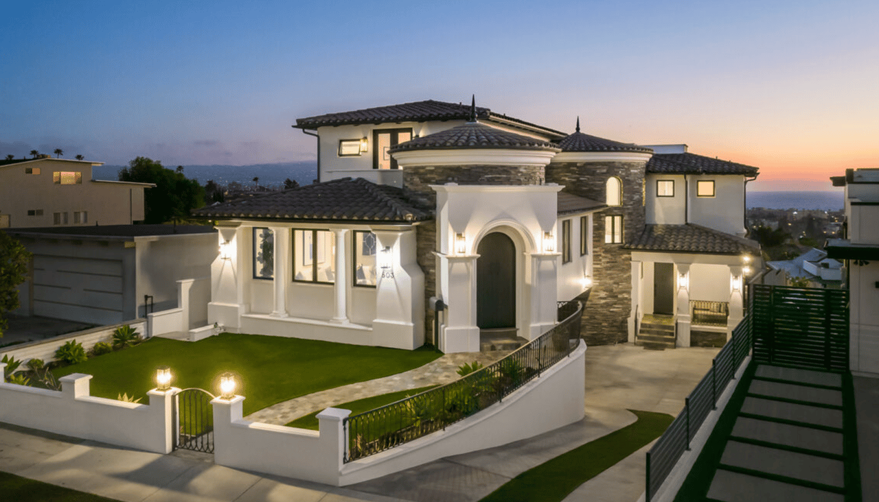 luxurious 6,000 square foot home