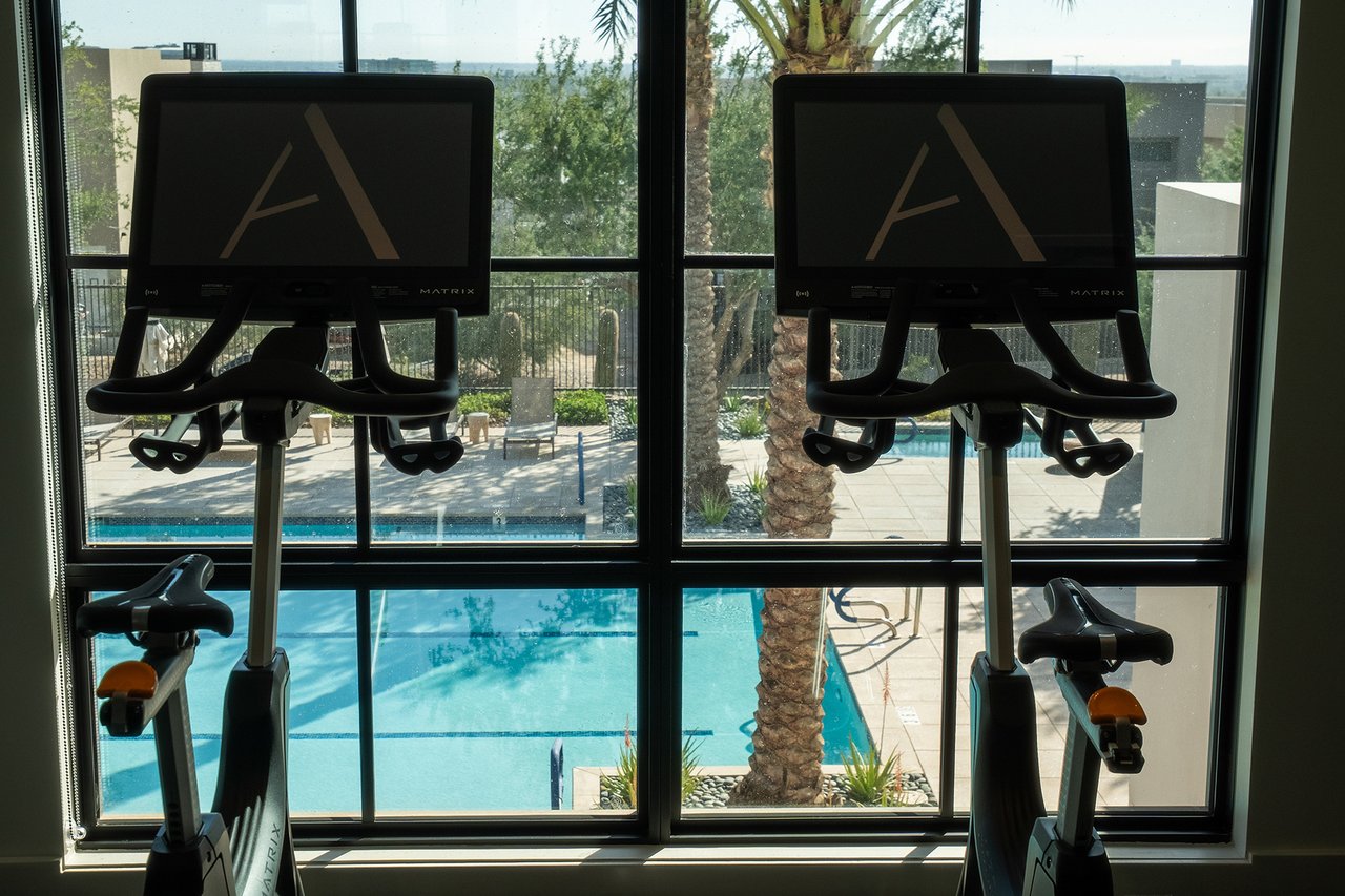 5000 N CAMELBACK RIDGE Drive, 108