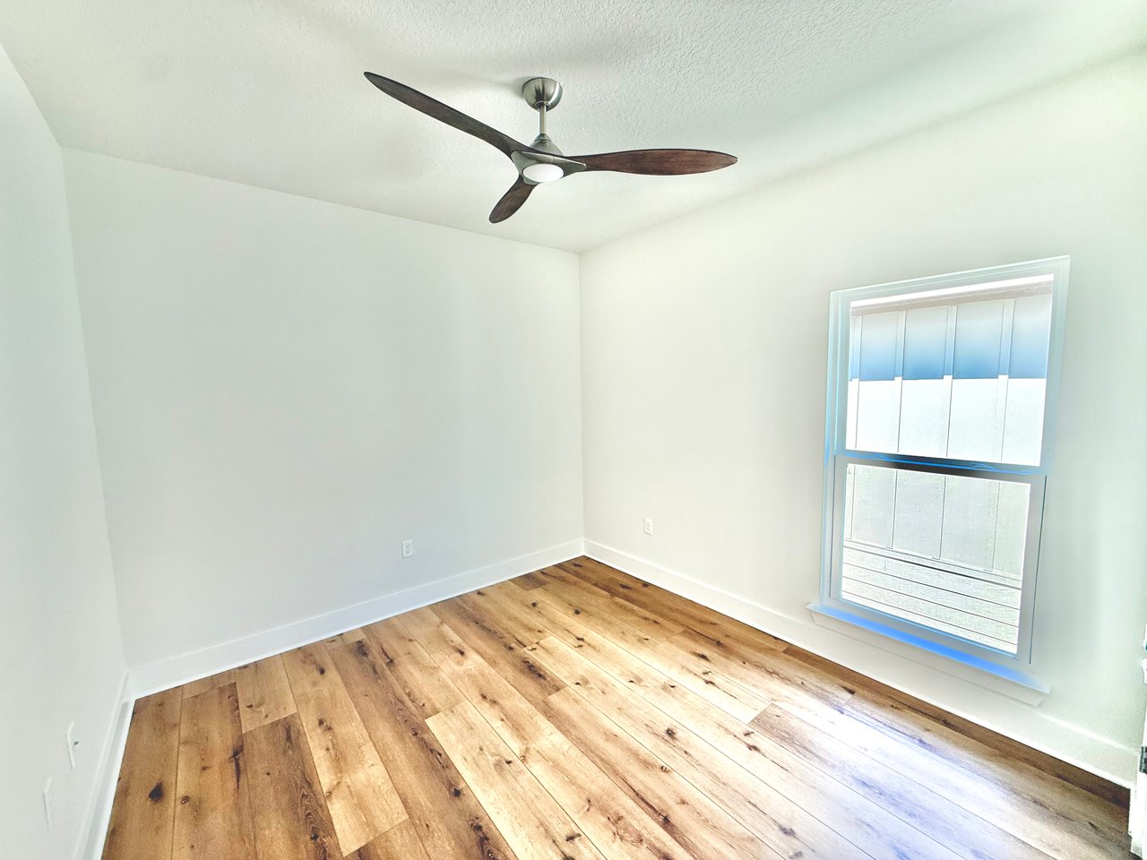 PERDIDO KEY BEACH HOUSE 208 CLIPPER DR 