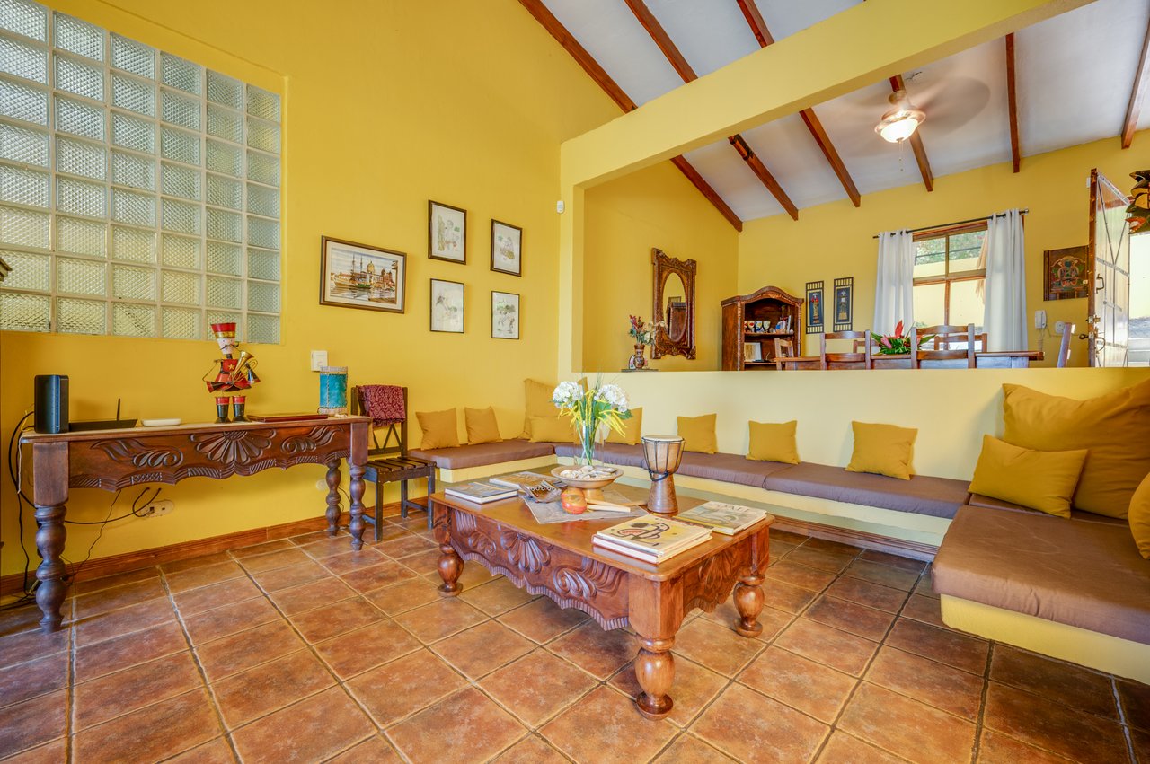 Casa Marazul | Ocean-View 5-Bedroom Home with Guest House & Infinity Pool near Playa Prieta