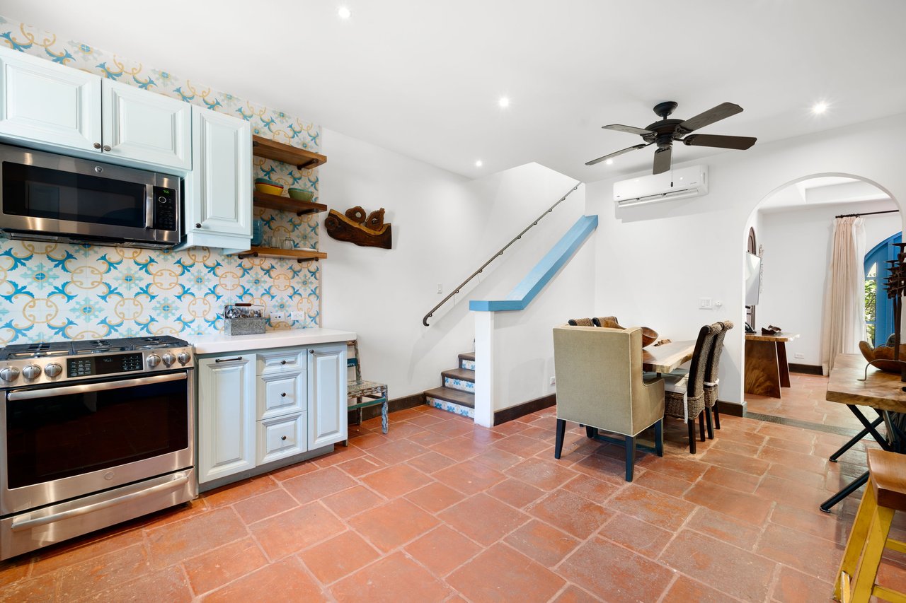 5 Calle Cartagena | This coastal retreat offers a perfect blend of comfort and convenience.