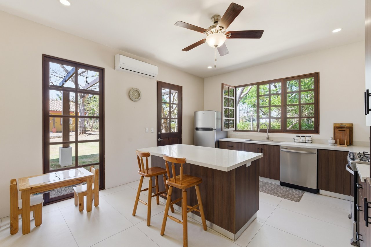 Stella Maris | Tranquil Home Within the Beauty of Altos Los Robles