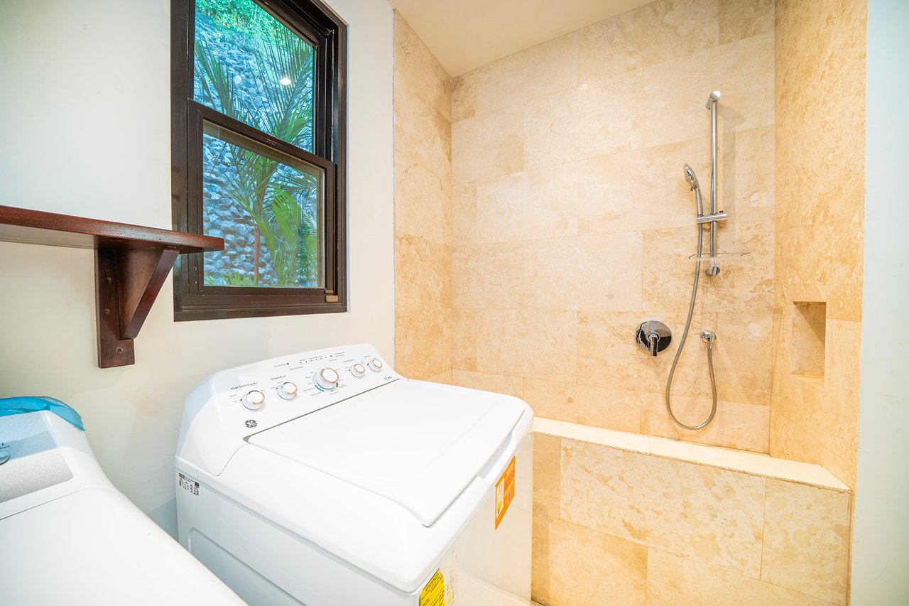 Casa Todo Bien and Guest House