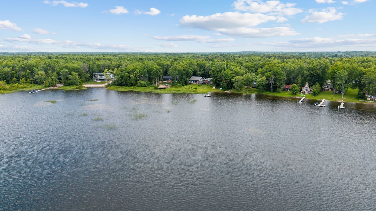 27 Young Street, Kawartha Lakes