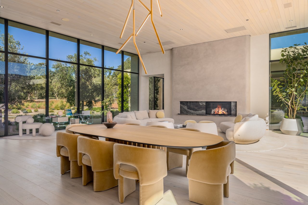 1608 Ridge Valley Road