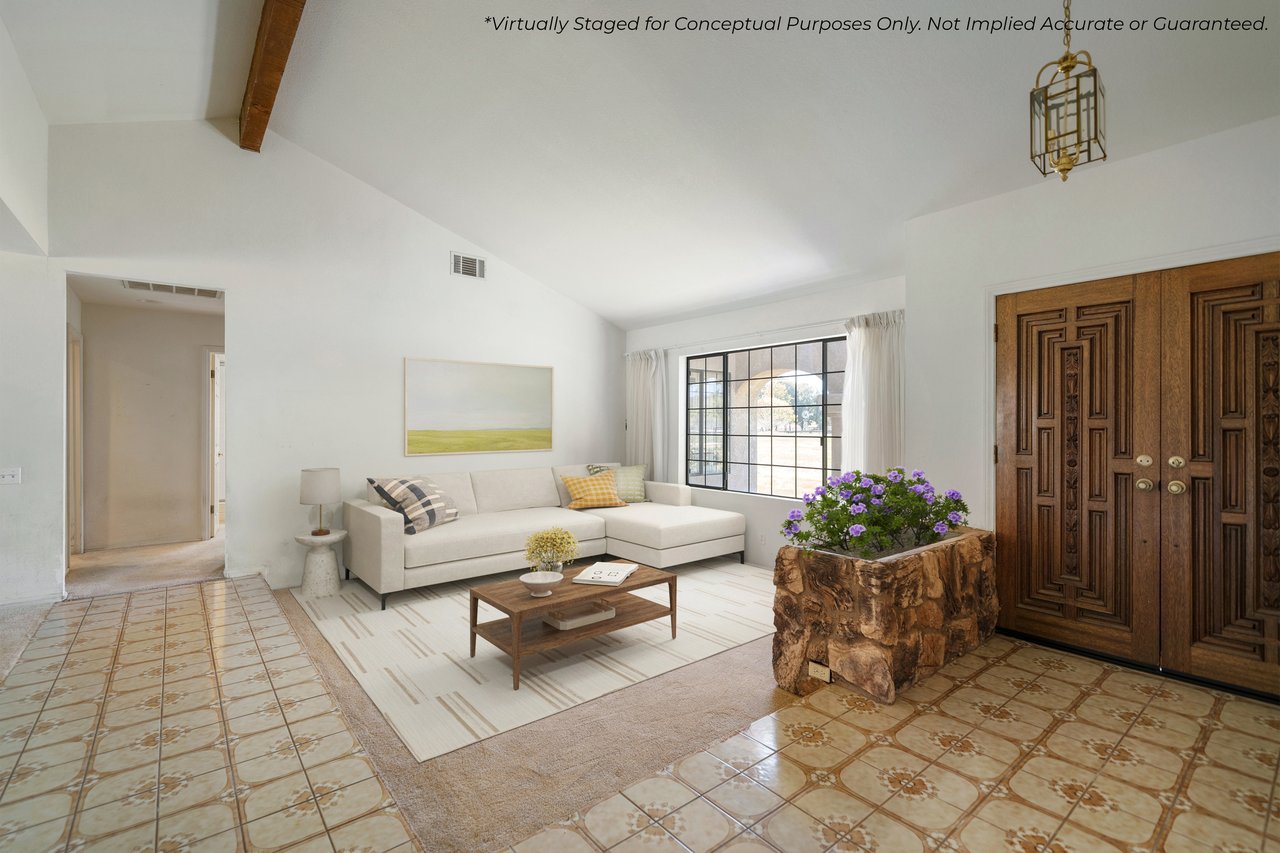 20425 Avenida Castilla
