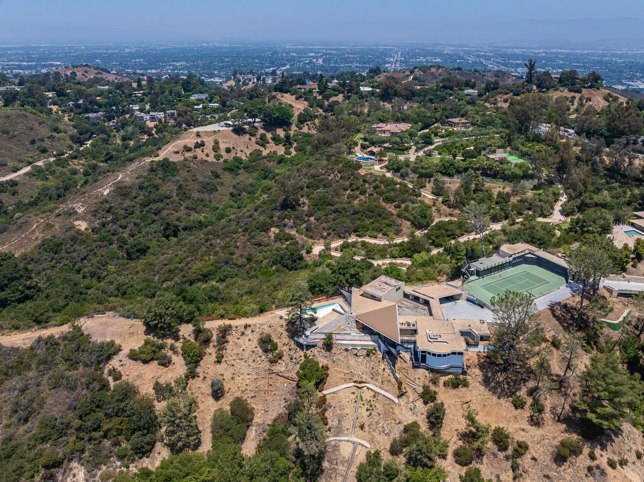 2859 Coldwater Canyon Dr, Beverly Hills