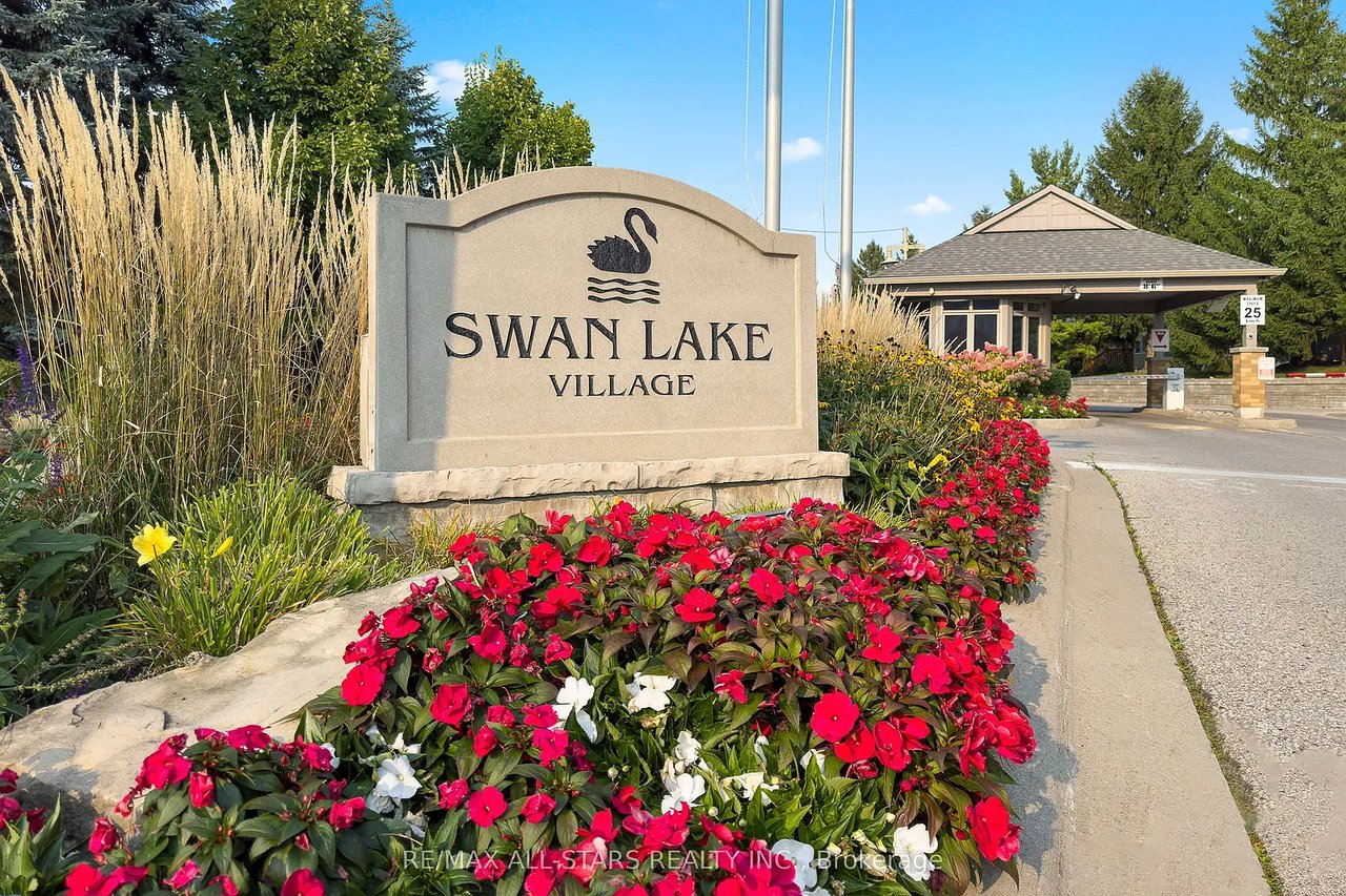 18 Pinehurst Club Way