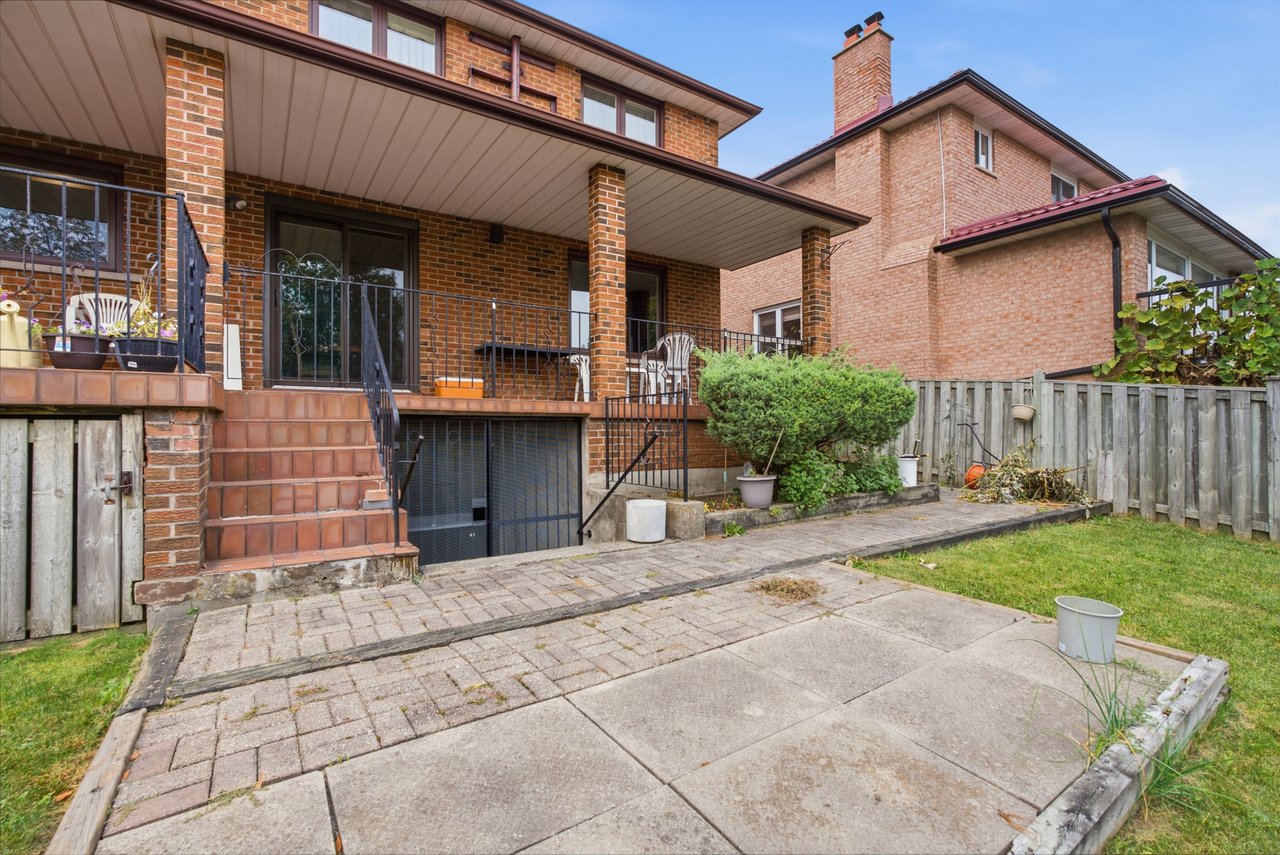 3 Morbank Drive