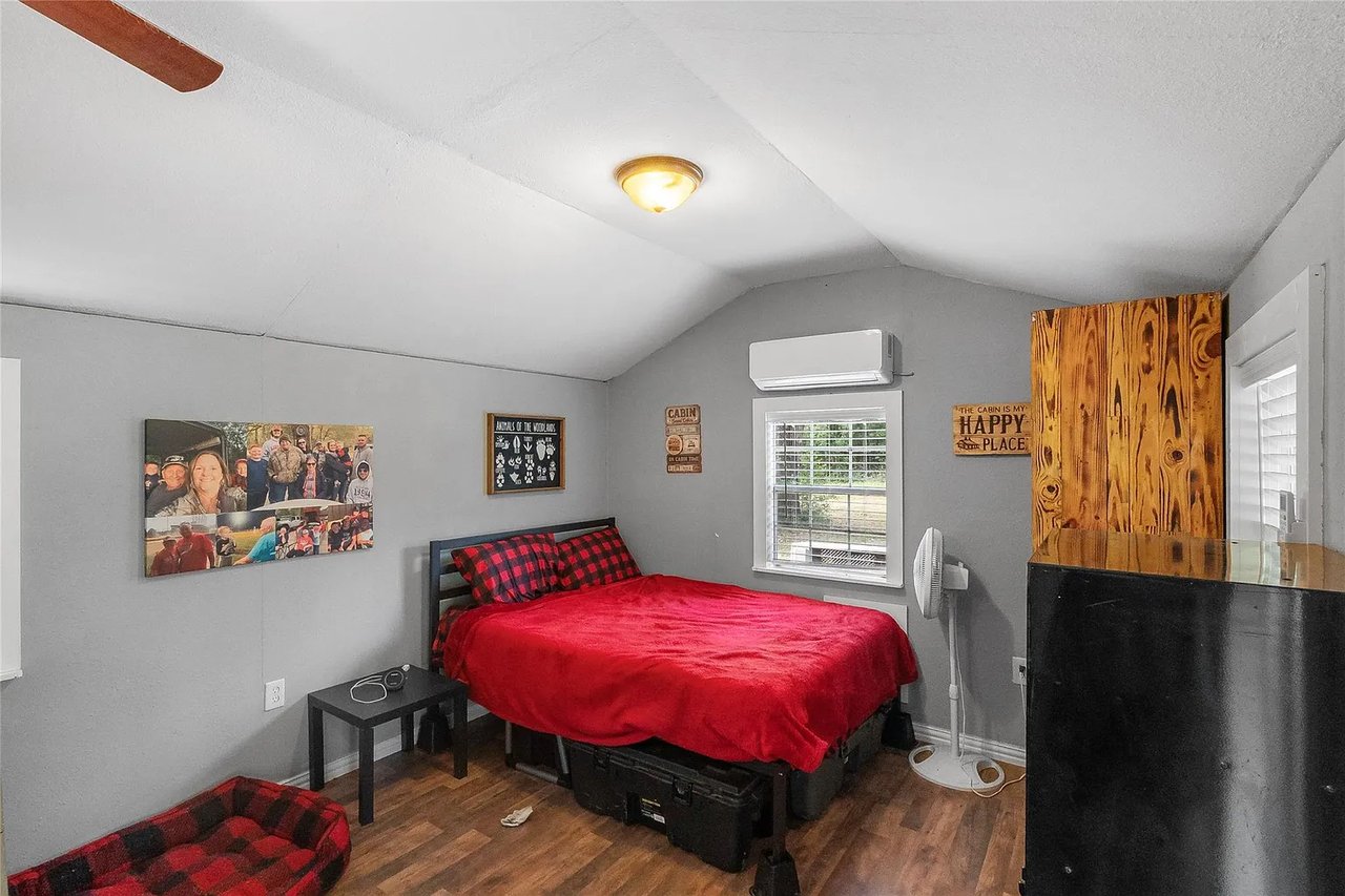 469 County Road 272