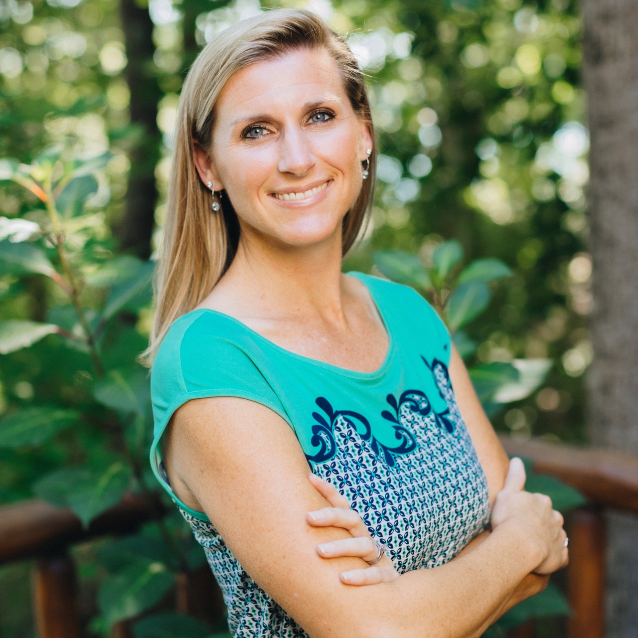 Lindsey McClellan Lake Anna, VA Real Estate Agent Headshot